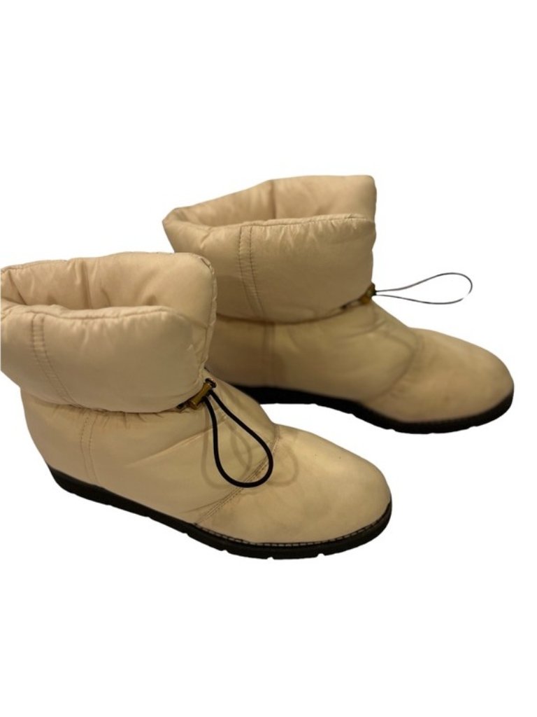 J.Crew Women's Elsa Puffer Boot With Primaloft Dusty Ivory Size 9 Style Bd325